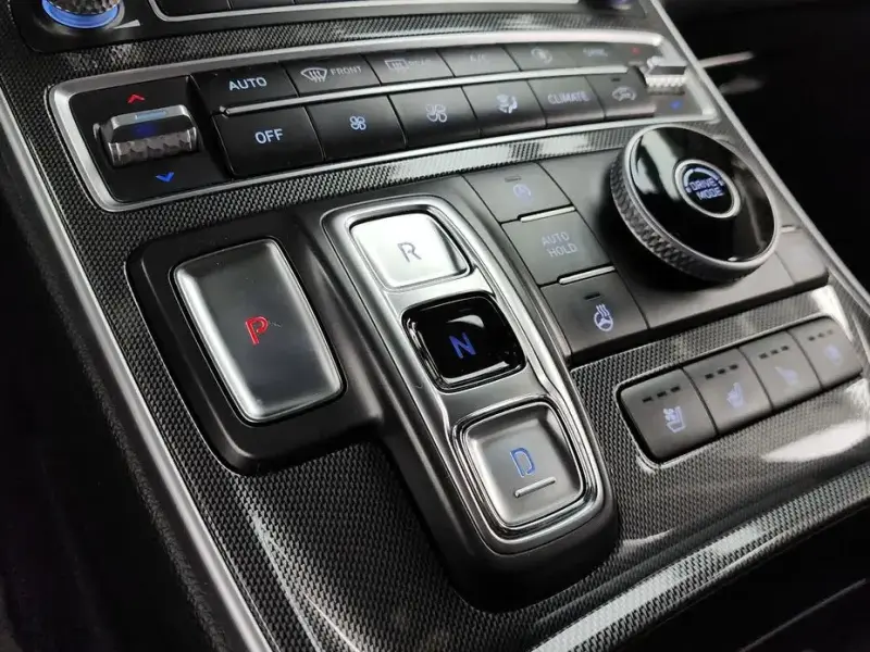 2020 Hyundai Santa Fe с пробегом 100 329 км