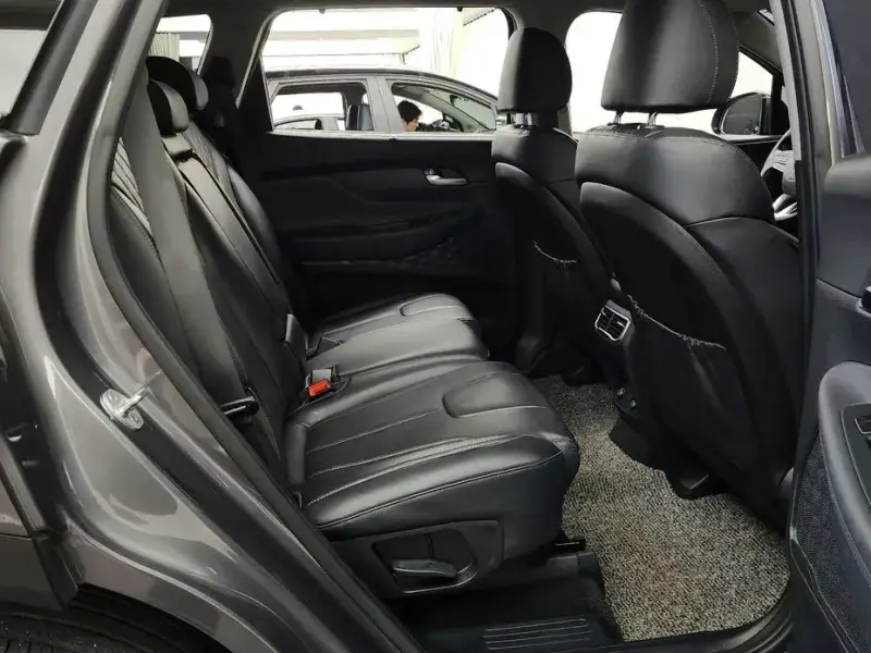 2020 Hyundai Santa Fe с пробегом 100 329 км