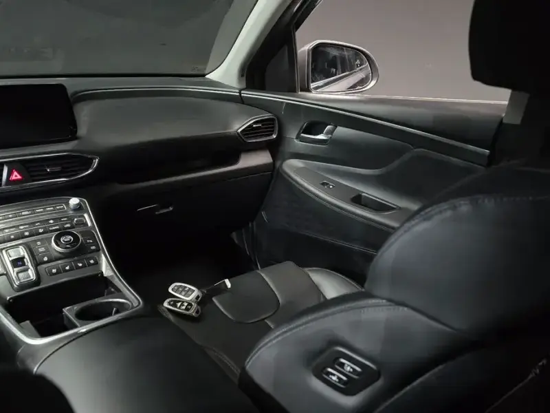 2022 Hyundai Santa Fe с пробегом 45 320 км