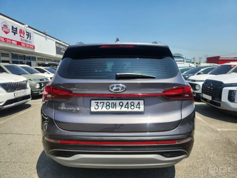 2022 Hyundai Santa Fe с пробегом 21 000 км