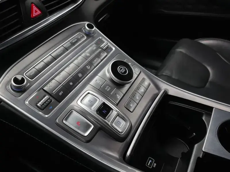 2020 Hyundai Santa Fe с пробегом 97 384 км