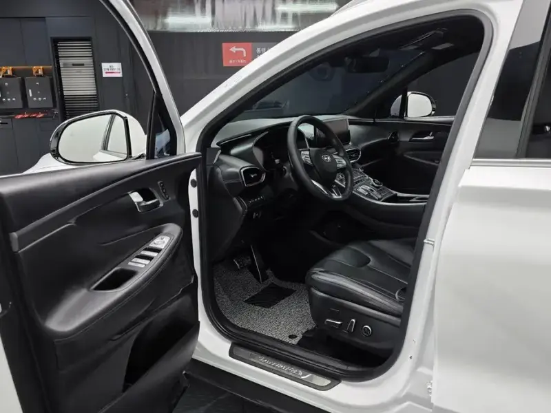 2020 Hyundai Santa Fe с пробегом 97 384 км