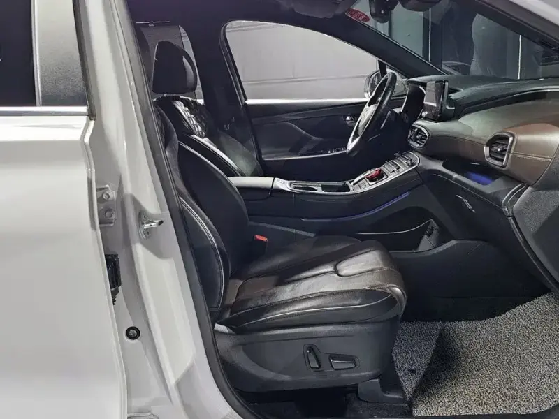 2021 Hyundai Santa Fe с пробегом 81 437 км