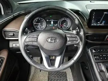 2021 Hyundai Santa Fe с пробегом 81 437 км