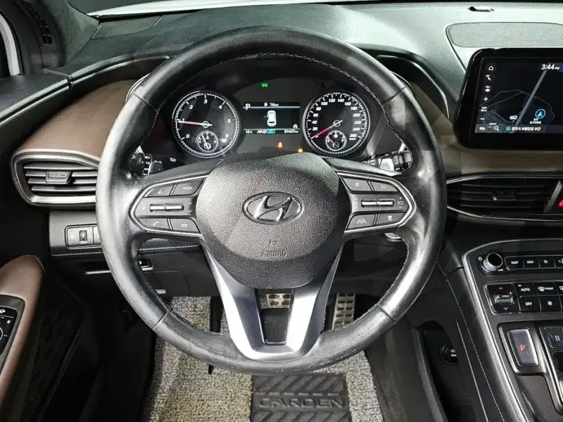 2021 Hyundai Santa Fe с пробегом 81 437 км