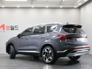 2020 Hyundai Santa Fe с пробегом 27 600 км