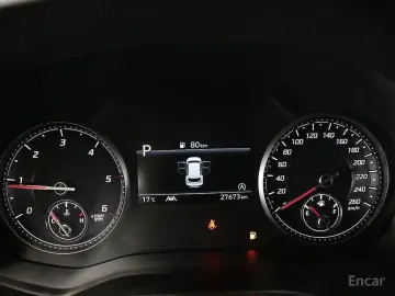 2020 Hyundai Santa Fe с пробегом 27 600 км