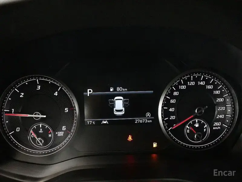 2020 Hyundai Santa Fe с пробегом 27 600 км