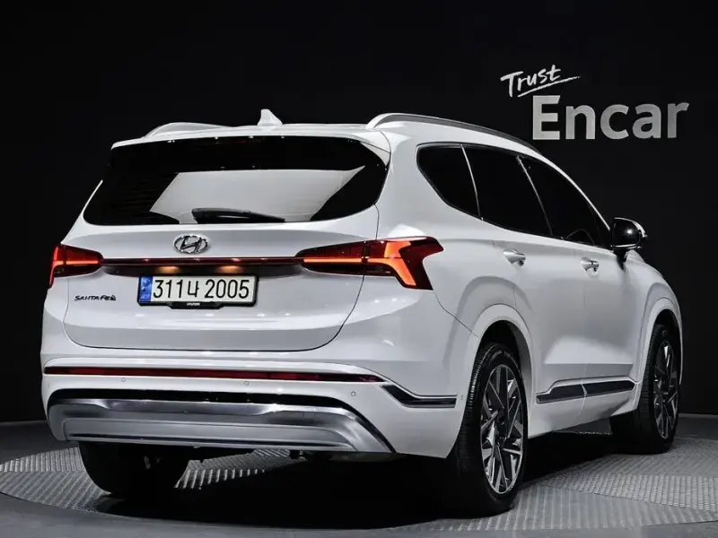 2021 Hyundai Santa Fe с пробегом 100 425 км