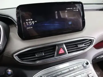 2020 Hyundai Santa Fe с пробегом 27 600 км