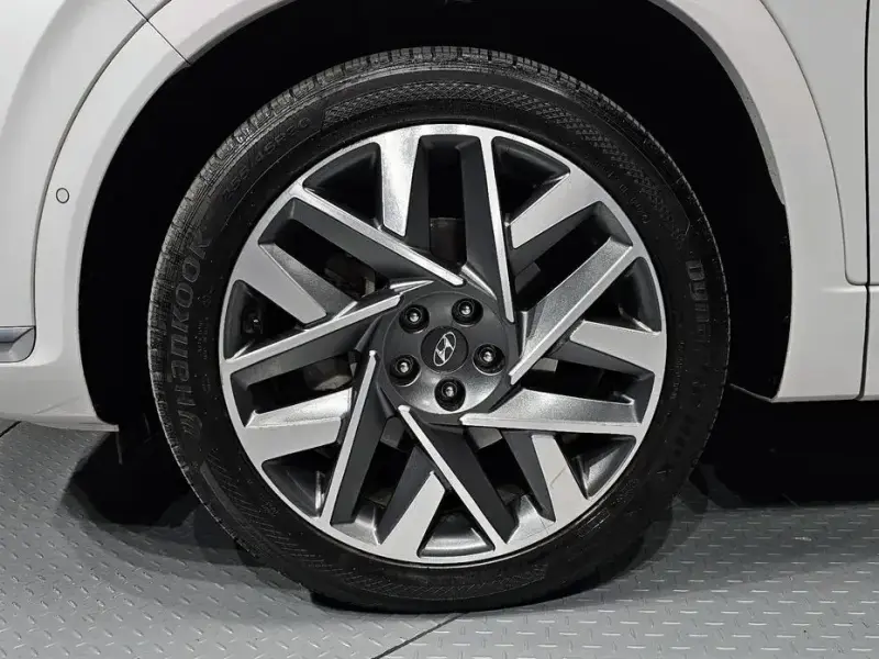 2021 Hyundai Santa Fe с пробегом 100 425 км