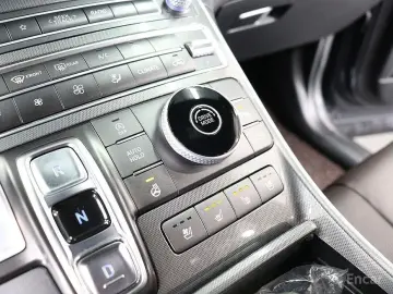 2020 Hyundai Santa Fe с пробегом 27 600 км