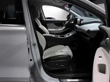 2021 Hyundai Santa Fe с пробегом 100 425 км