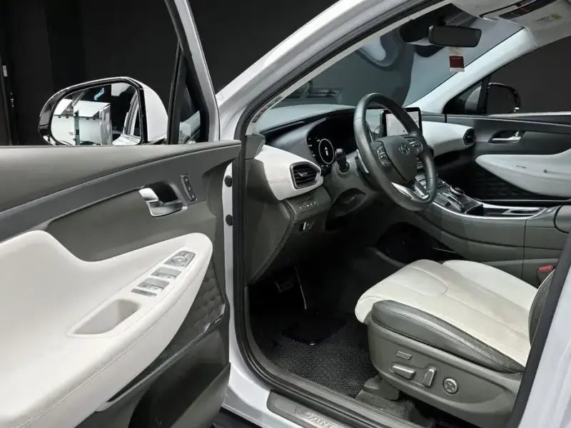 2021 Hyundai Santa Fe с пробегом 100 425 км
