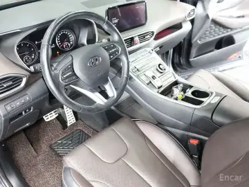 2020 Hyundai Santa Fe с пробегом 27 600 км