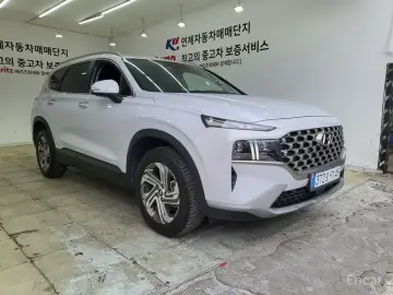 2022 Hyundai Santa Fe с пробегом 11 000 км