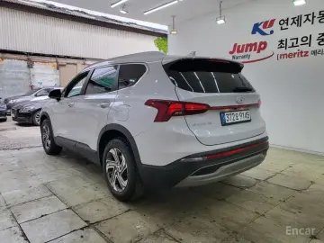 2022 Hyundai Santa Fe с пробегом 11 000 км
