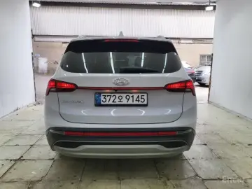2022 Hyundai Santa Fe с пробегом 11 000 км