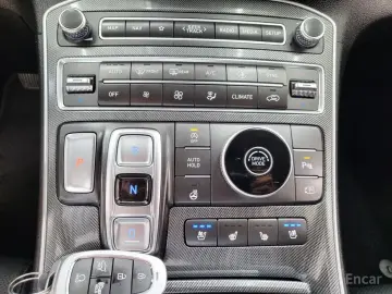 2022 Hyundai Santa Fe с пробегом 11 000 км