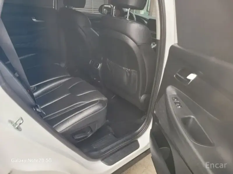 2021 Hyundai Santa Fe с пробегом 97 248 км