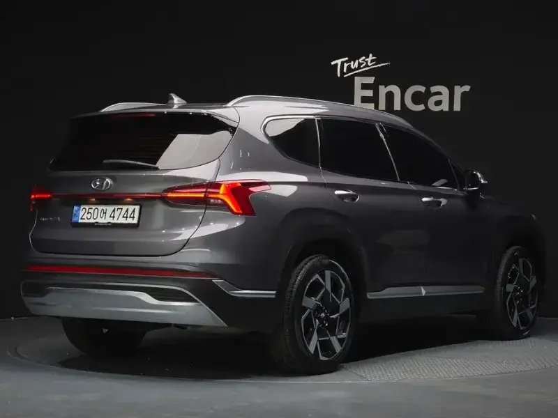 2020 Hyundai Santa Fe с пробегом 89 269 км