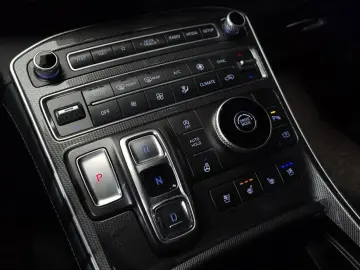 2021 Hyundai Santa Fe с пробегом 127 032 км