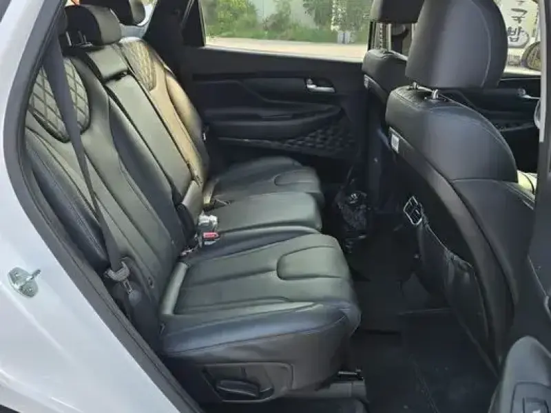 2021 Hyundai Santa Fe с пробегом 52 558 км
