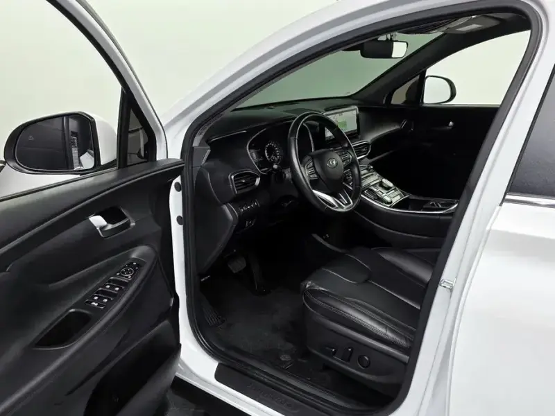 2022 Hyundai Santa Fe с пробегом 50 487 км