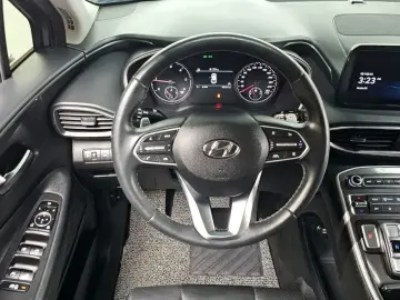 2023 Hyundai Santa Fe с пробегом 45 321 км