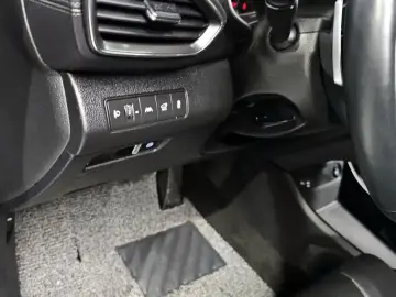 2023 Hyundai Santa Fe с пробегом 45 321 км