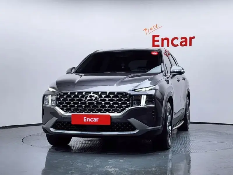 2023 Hyundai Santa Fe с пробегом 44 647 км