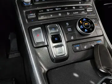 2023 Hyundai Santa Fe с пробегом 44 647 км