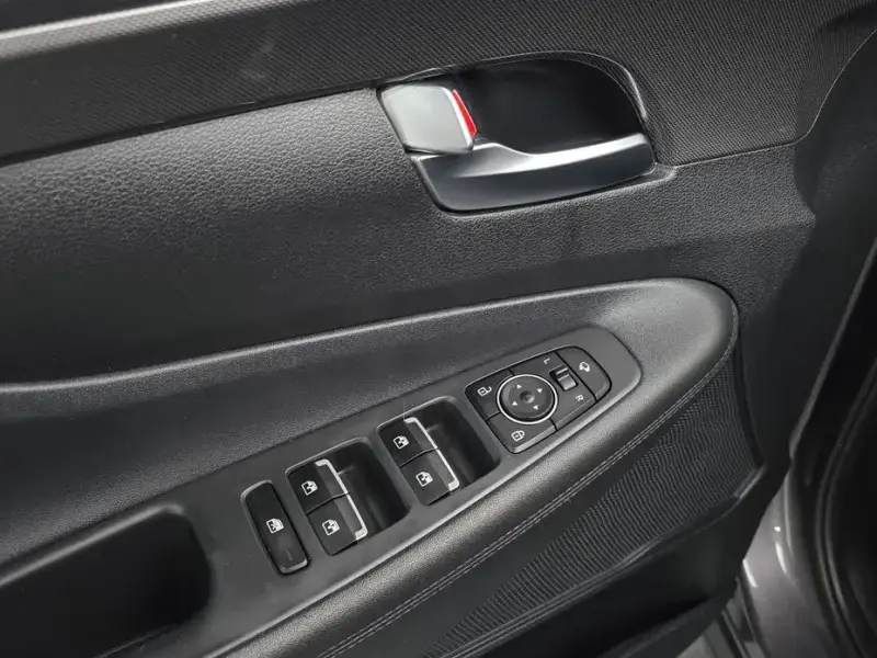 2020 Hyundai Santa Fe с пробегом 33 532 км