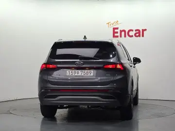 2021 Hyundai Santa Fe с пробегом 92 143 км