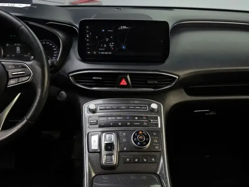 2021 Hyundai Santa Fe с пробегом 92 143 км