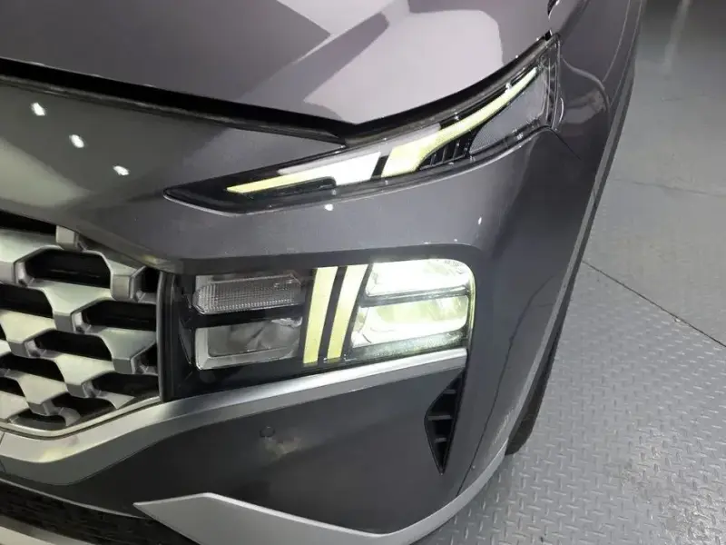 2021 Hyundai Santa Fe с пробегом 92 143 км