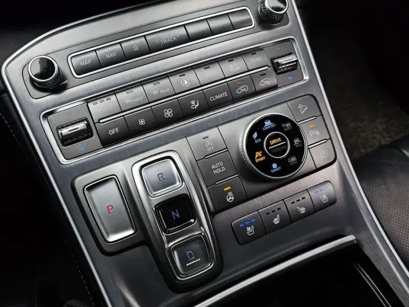 2020 Hyundai Santa Fe с пробегом 120 357 км