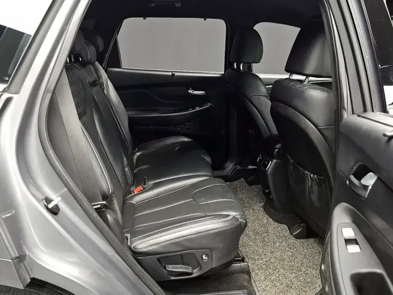 2020 Hyundai Santa Fe с пробегом 120 357 км