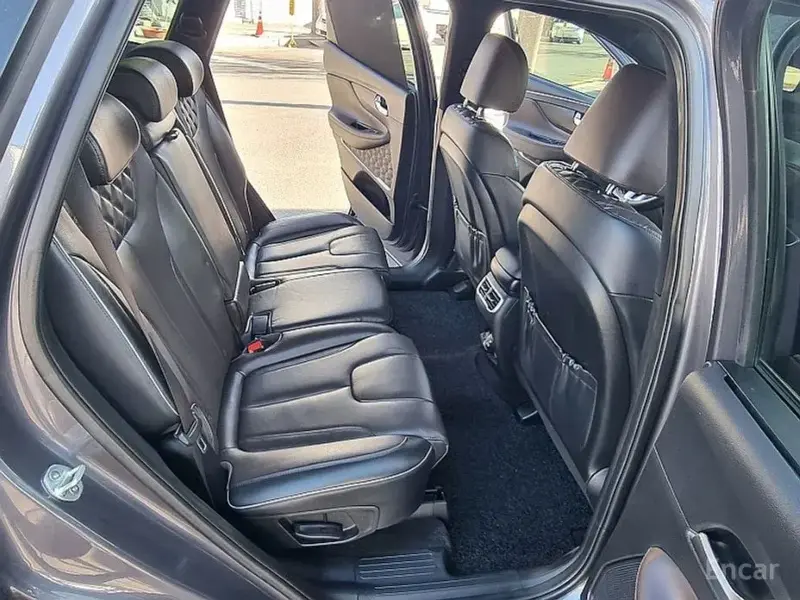 2020 Hyundai Santa Fe с пробегом 112 160 км