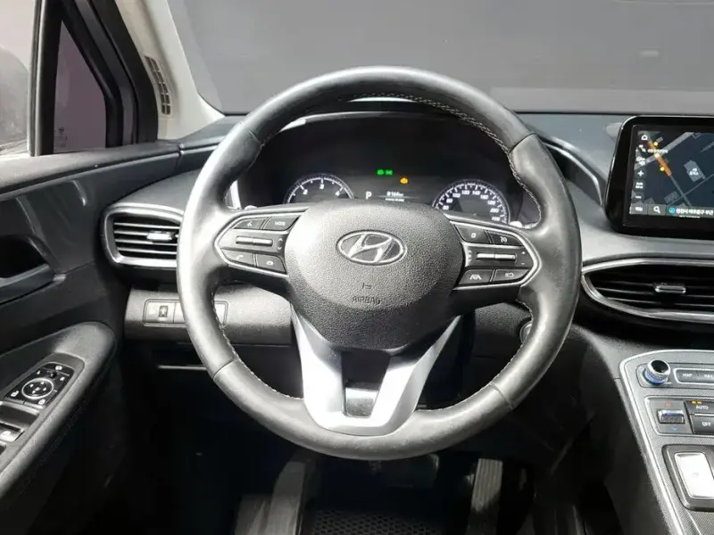 2021 Hyundai Santa Fe с пробегом 64 366 км
