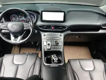 2022 Hyundai Santa Fe с пробегом 66 821 км