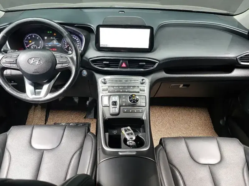 2022 Hyundai Santa Fe с пробегом 66 821 км