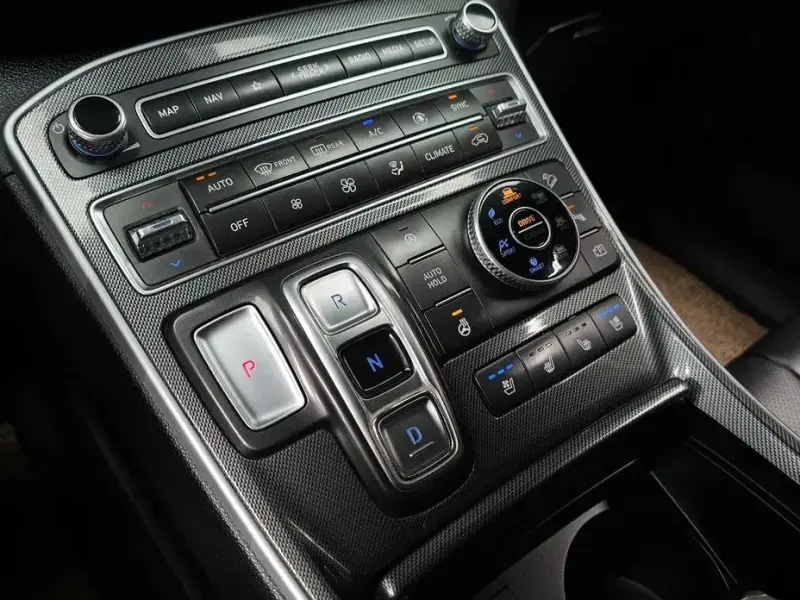 2022 Hyundai Santa Fe с пробегом 66 821 км