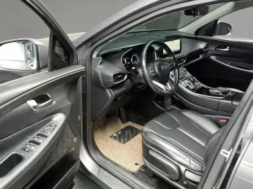 2022 Hyundai Santa Fe с пробегом 66 821 км