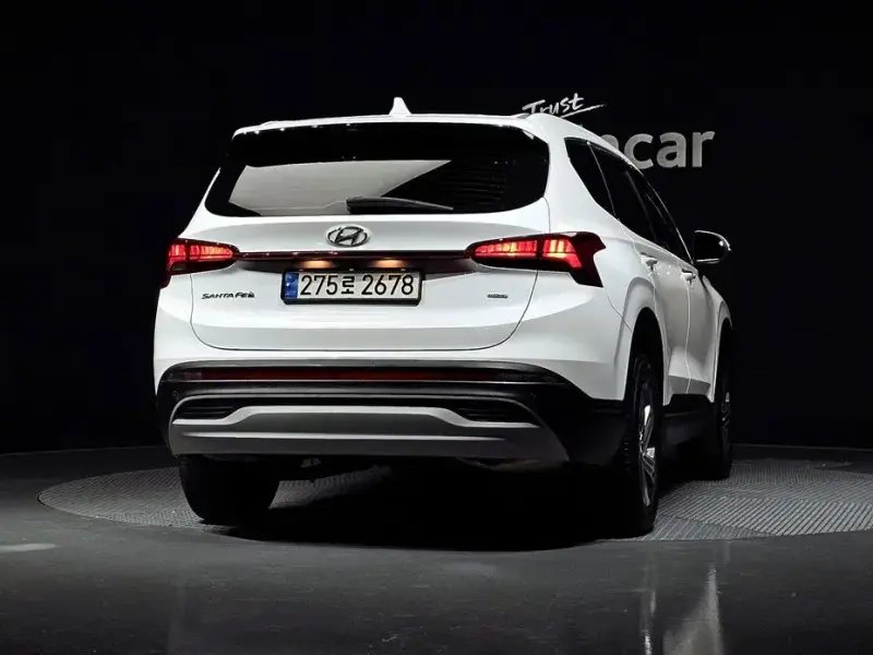 2021 Hyundai Santa Fe с пробегом 24 577 км