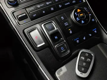 2021 Hyundai Santa Fe с пробегом 24 577 км