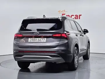 2021 Hyundai Santa Fe с пробегом 49 203 км