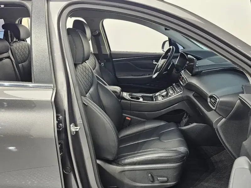 2021 Hyundai Santa Fe с пробегом 49 203 км