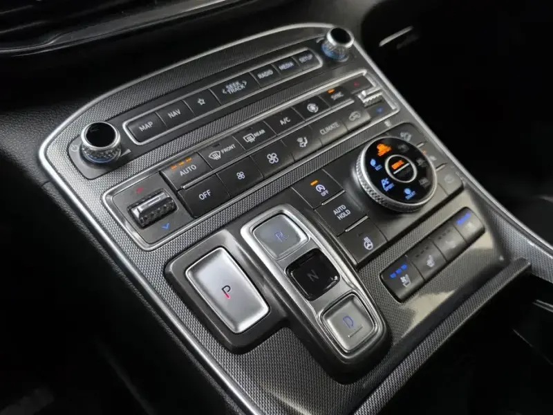 2021 Hyundai Santa Fe с пробегом 70 195 км