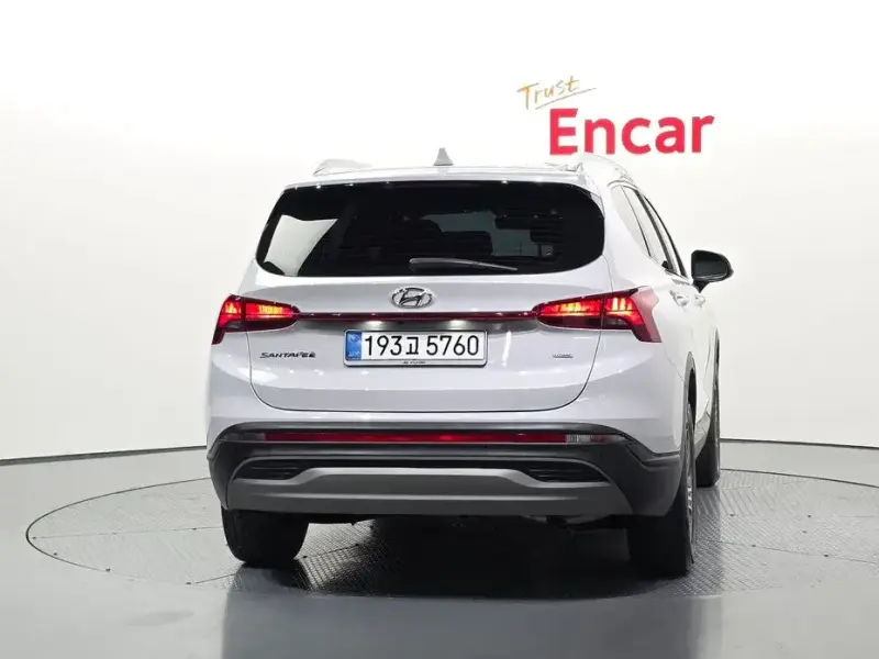 2020 Hyundai Santa Fe с пробегом 107 325 км